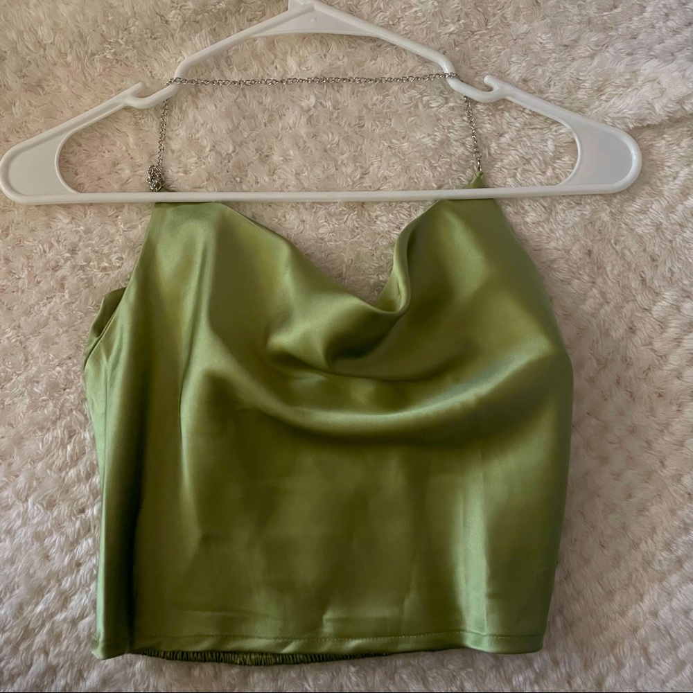 Green silky crop top brand new never worn size small